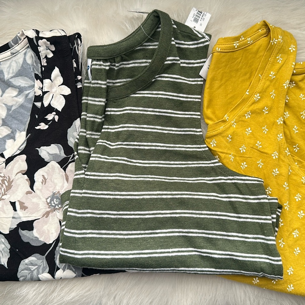 Old Navy Active Tanks Bundle - Patterned